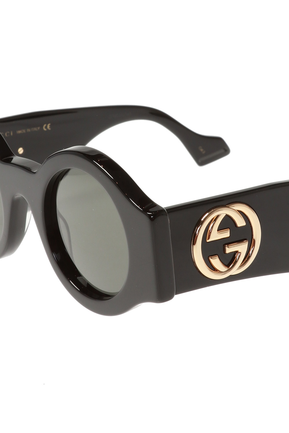 Gucci logo sale on glasses